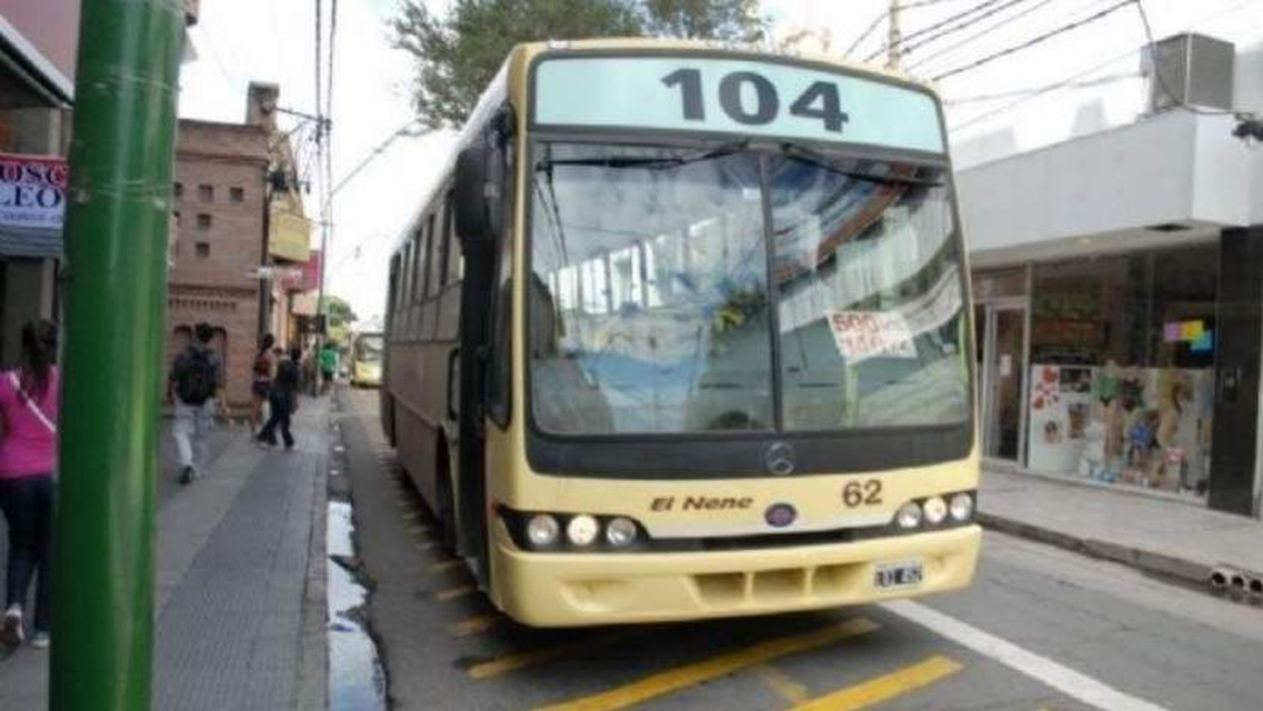 🚍 Segundo día de paro y crisis en el transporte público de Catamarca