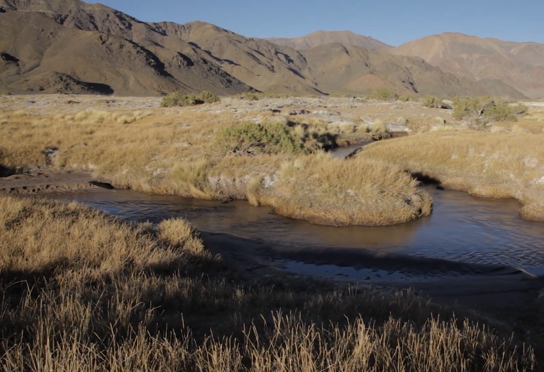 🚨 FIAMBALÁ: AVANZA LA RECUPERACIÓN DEL AGUA TRAS DERRAME DE SALMUERA